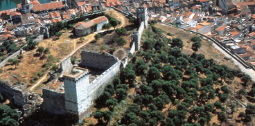 Bosa, castello di Serravalle, XII-XIV sec.